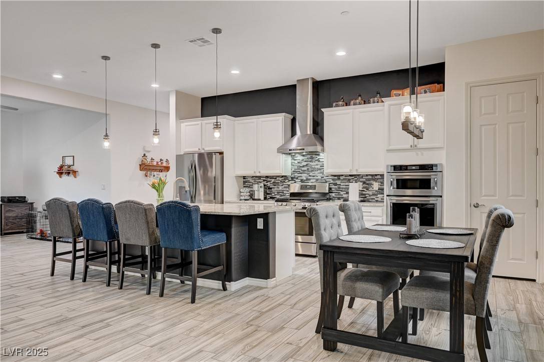 Henderson, NV 89011,505 Sterling Falls AVE