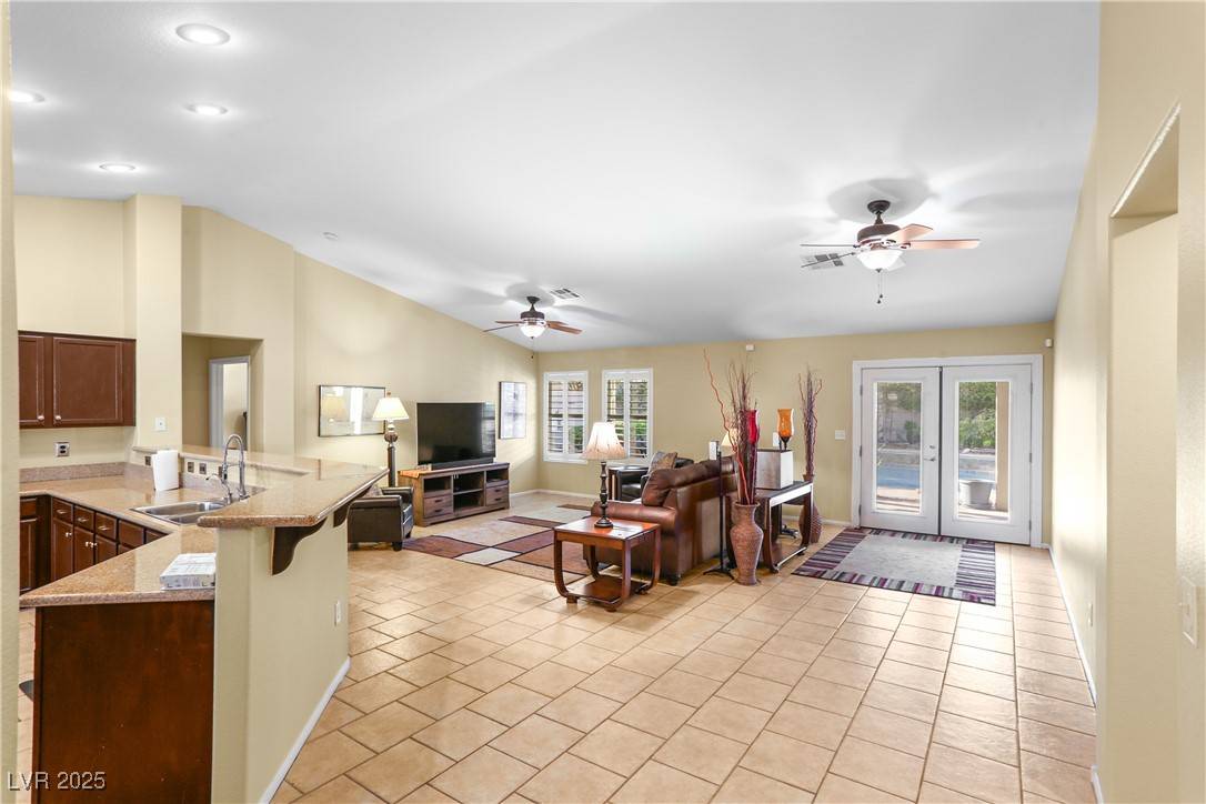Las Vegas, NV 89143,8928 Rusty Rifle AVE