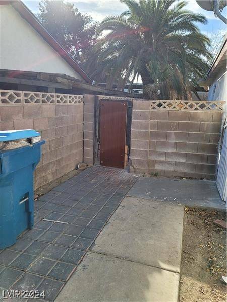 Las Vegas, NV 89103,4795 Via San Andros