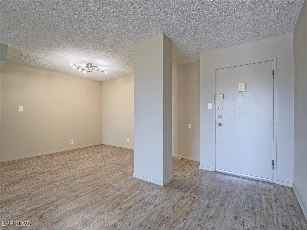 Las Vegas, NV 89169,725 N Royal Crest CIR #228