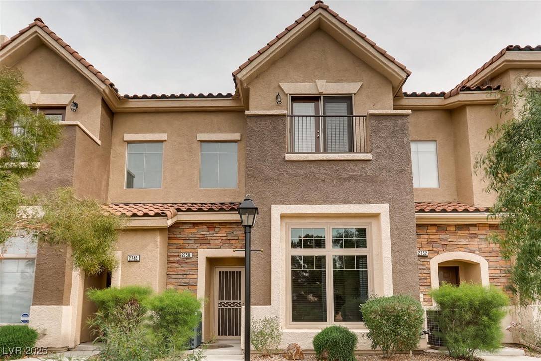 Henderson, NV 89074,2750 Fountain Ridge LN