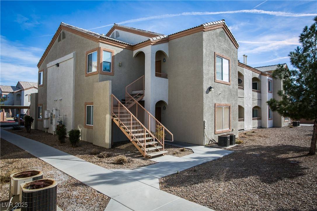 Las Vegas, NV 89120,4655 Gold Dust AVE #206