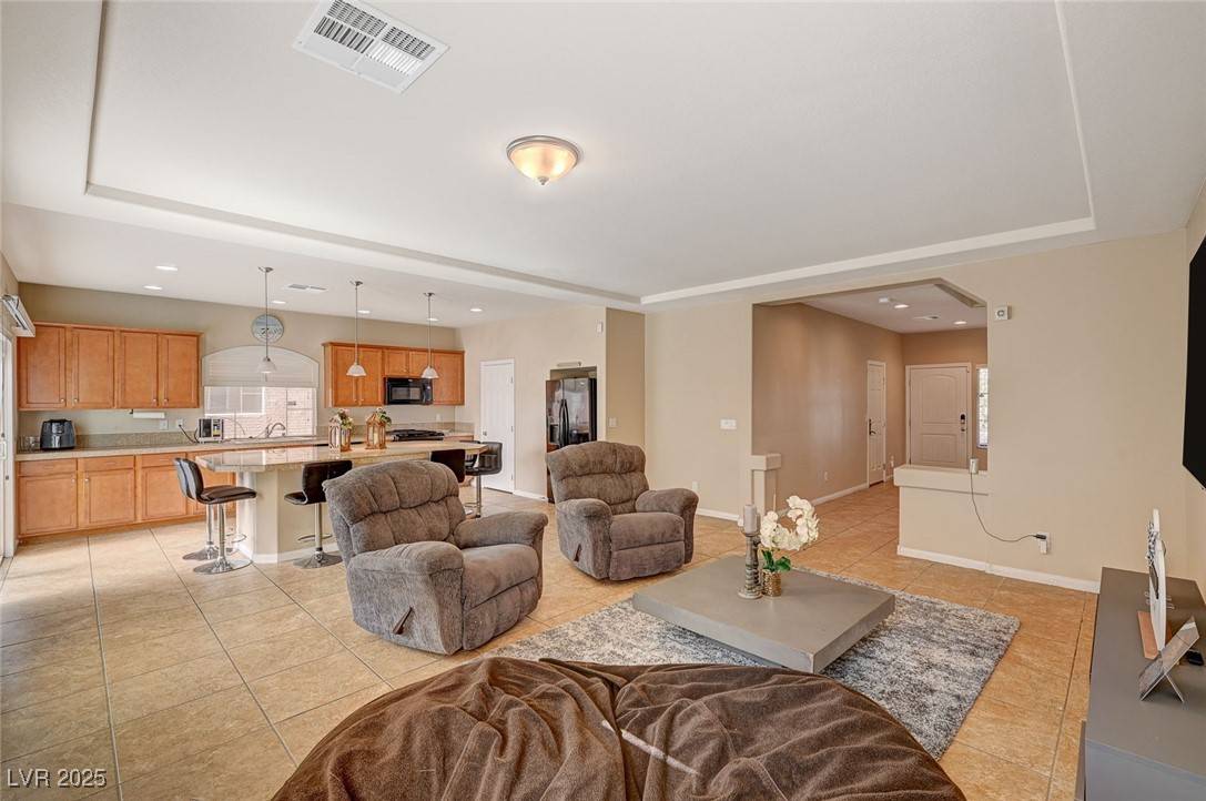 Las Vegas, NV 89139,4535 Mission Meadow CIR