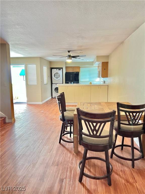 Las Vegas, NV 89119,2180 Pinetop LN #102