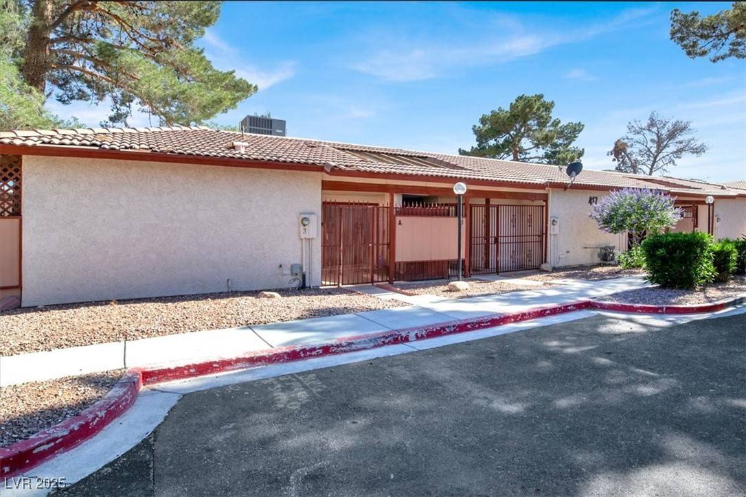 Las Vegas, NV 89110,417 N Lamb BLVD #E