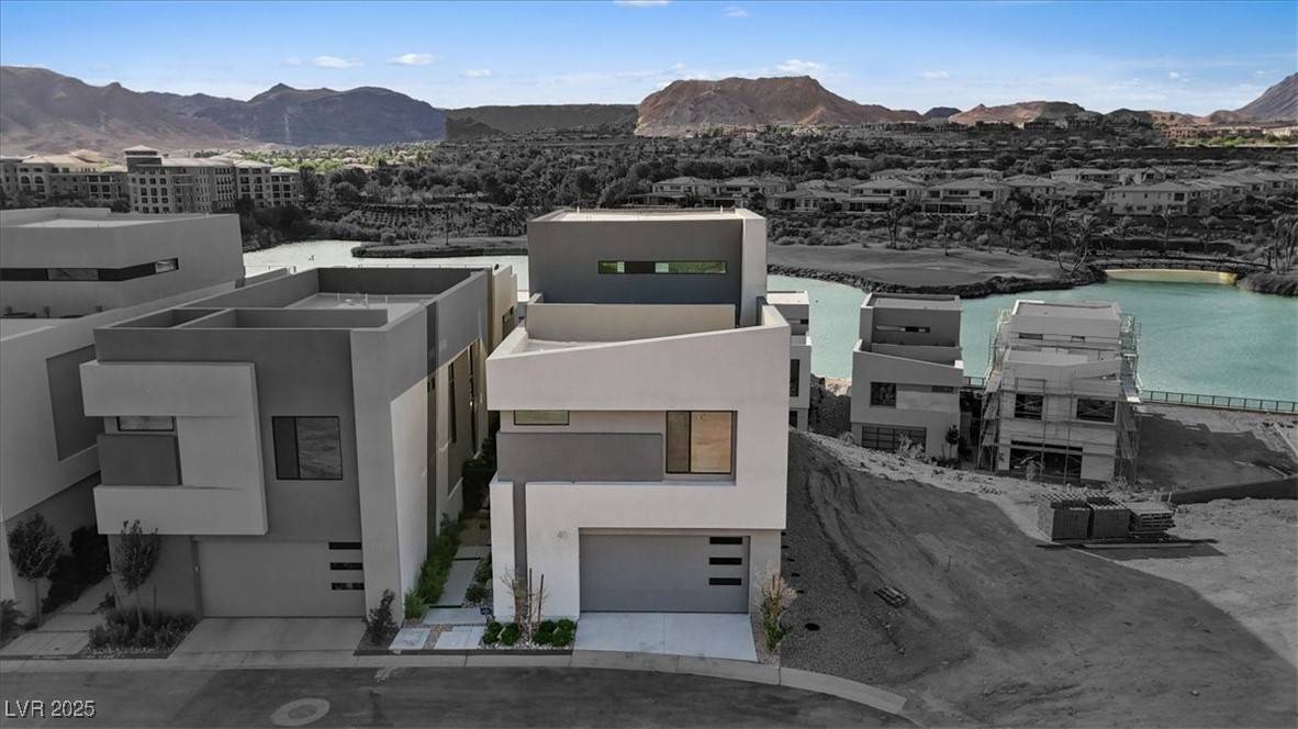 Henderson, NV 89011,40 Heron Harbour DR