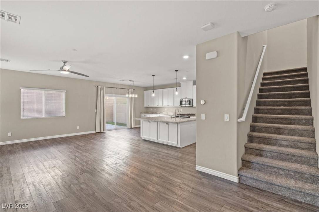 North Las Vegas, NV 89084,7051 Denio Island ST