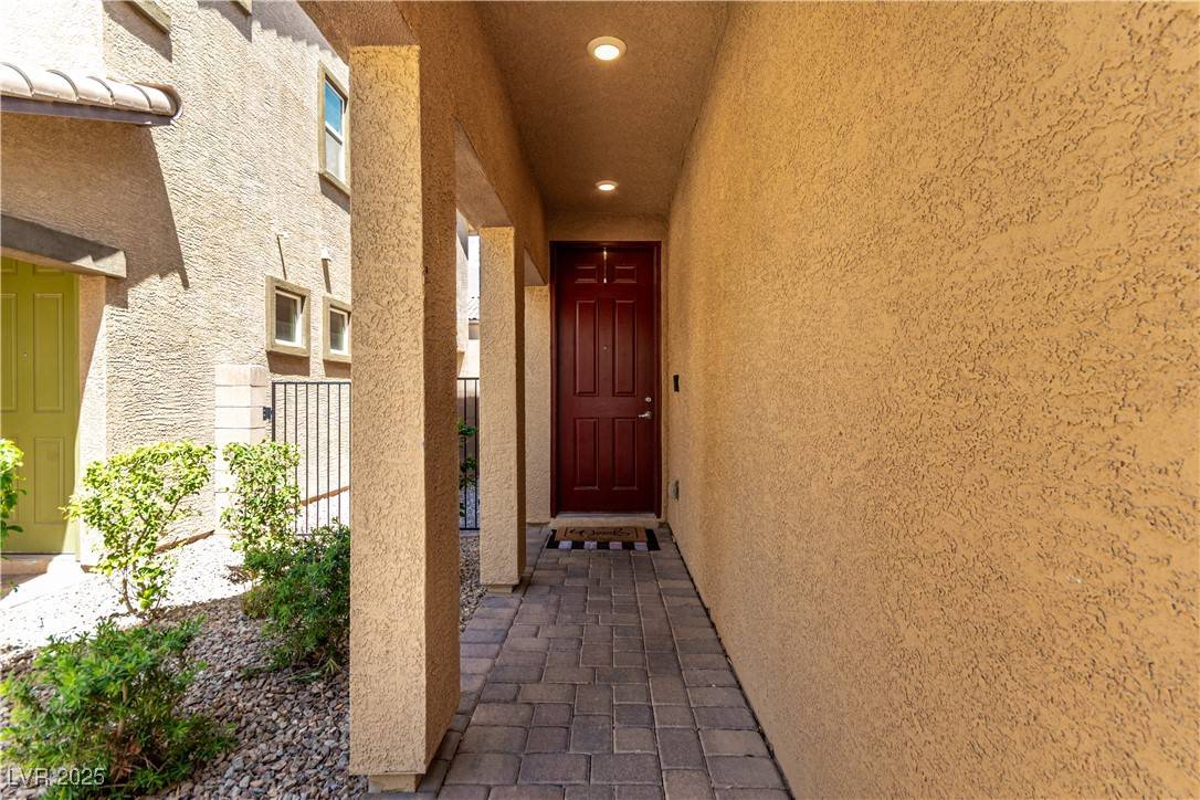 Las Vegas, NV 89141,10086 Adina CT