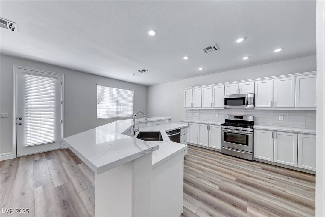 Las Vegas, NV 89148,9766 Marcelline AVE