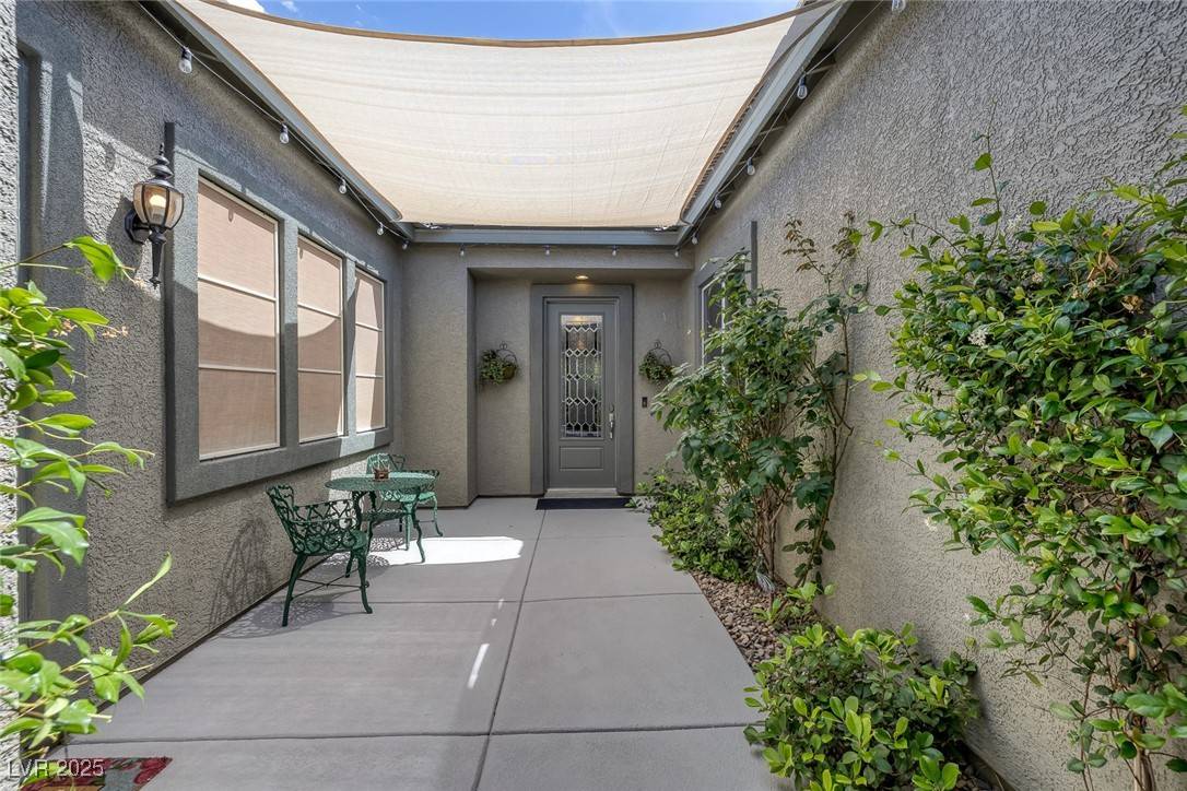 Las Vegas, NV 89131,6173 Sabine Ranch RD