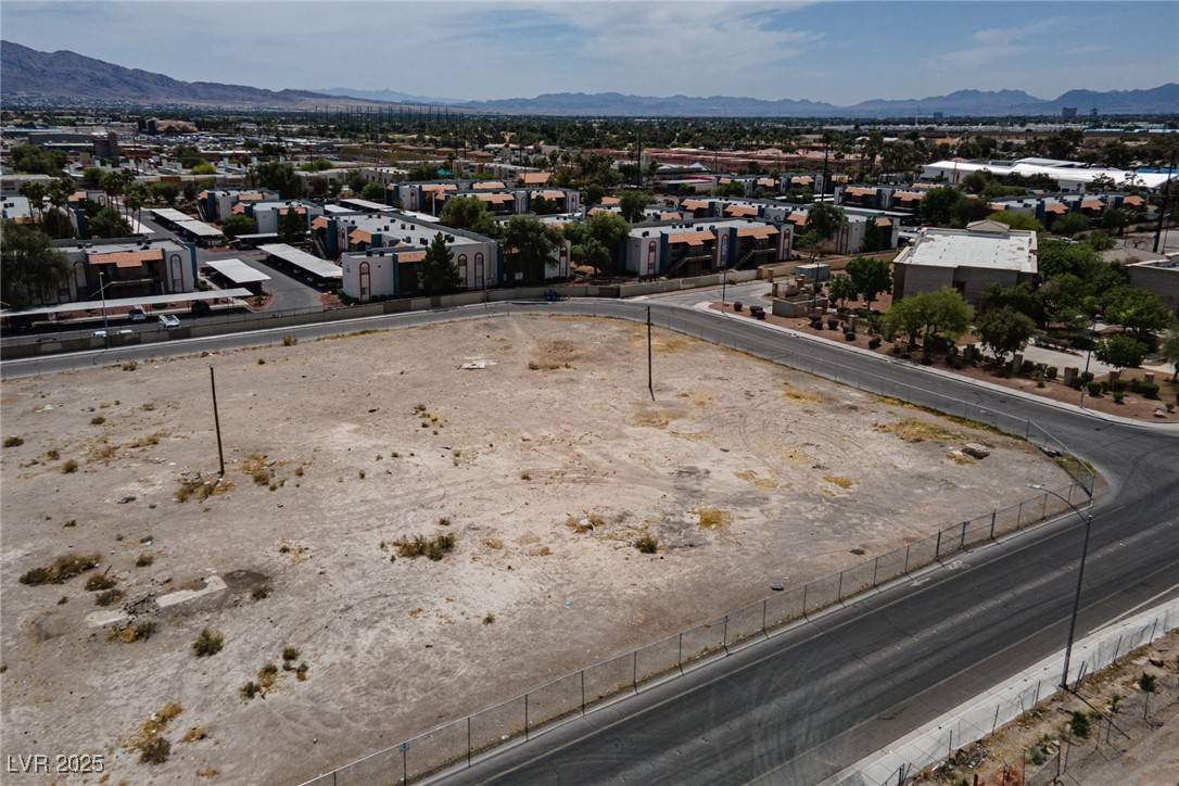 Las Vegas, NV 89101,McKnight St