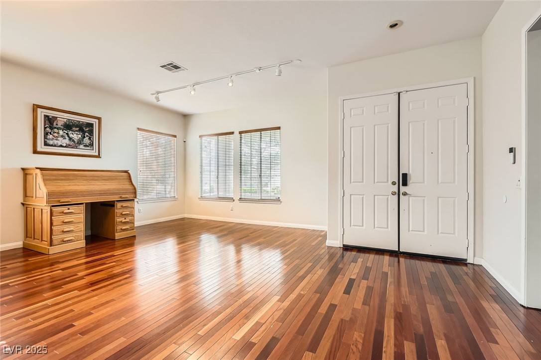Las Vegas, NV 89183,313 Glenridding ST