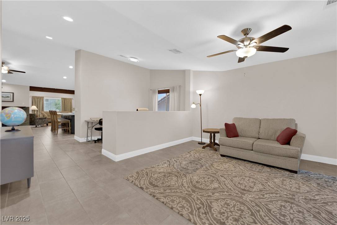 Henderson, NV 89002,903 Billings ST