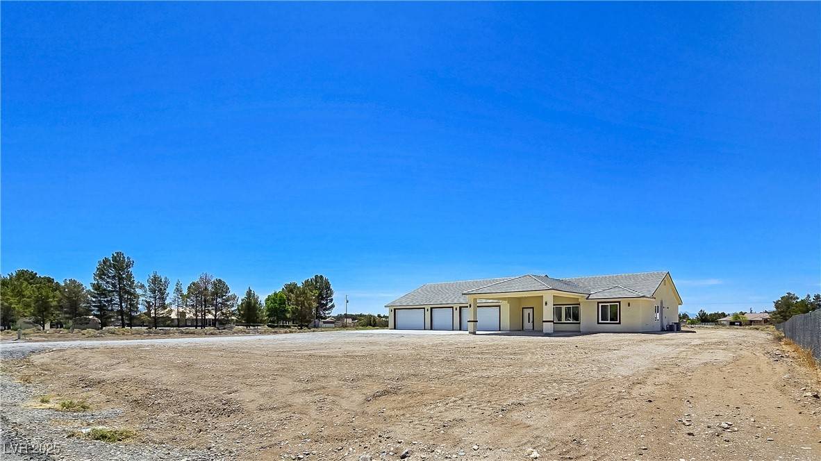 Pahrump, NV 89048,1351 Huckleberry ST