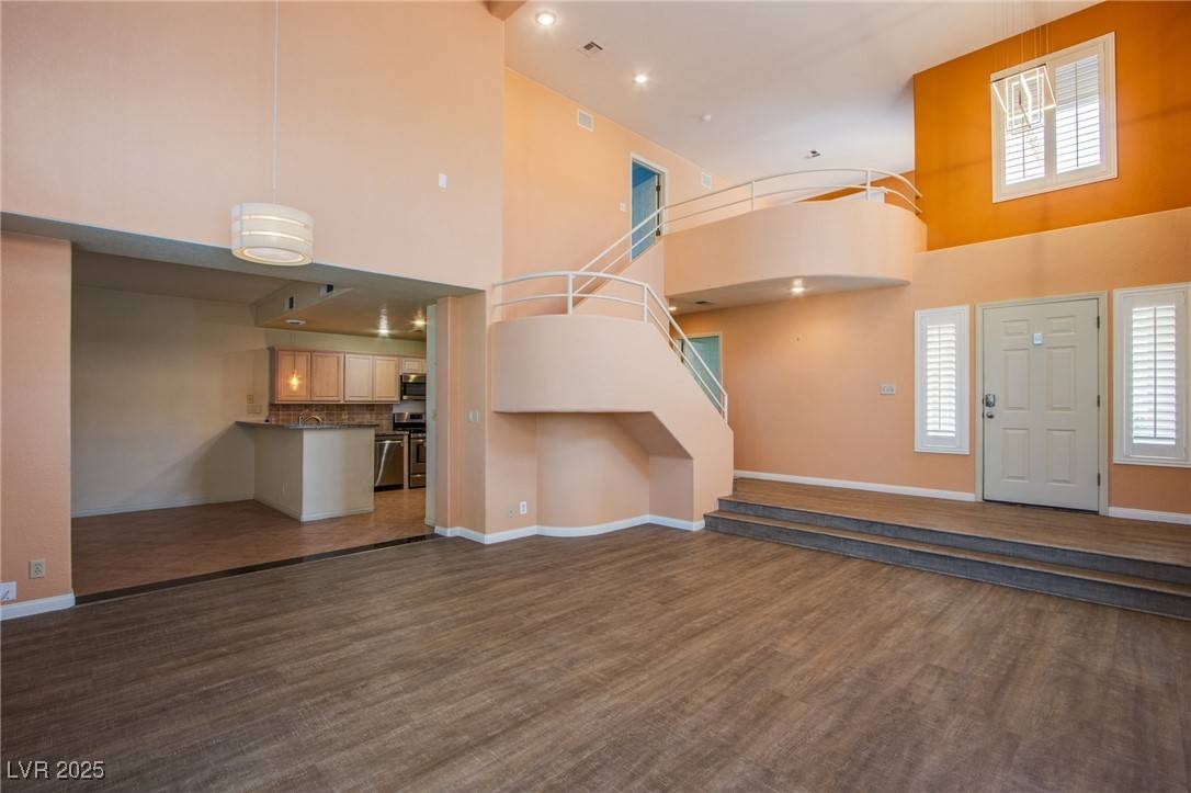 Las Vegas, NV 89113,5086 Mount Pleasant LN