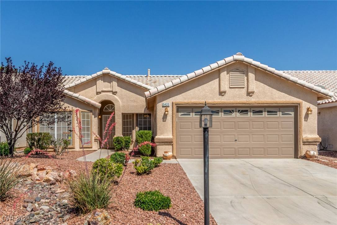 Las Vegas, NV 89130,5433 Honey Mesquite LN