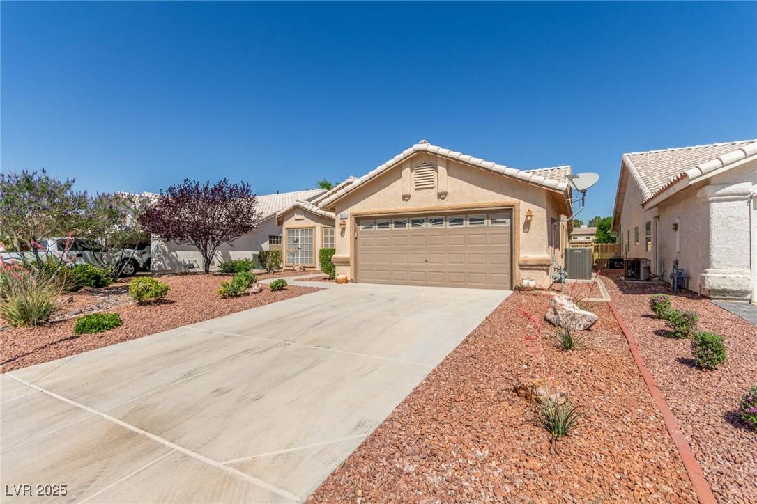 Las Vegas, NV 89130,5433 Honey Mesquite LN