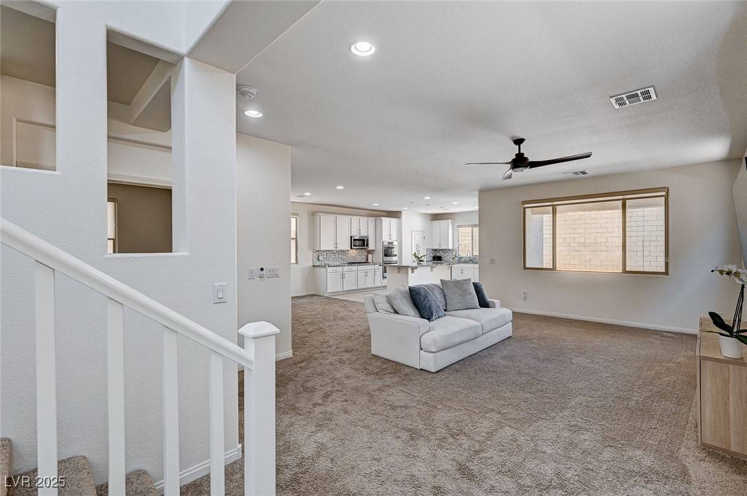 Las Vegas, NV 89166,10024 Rams Leap AVE