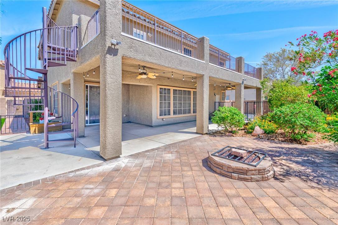 Henderson, NV 89015,201 Palmarosa ST