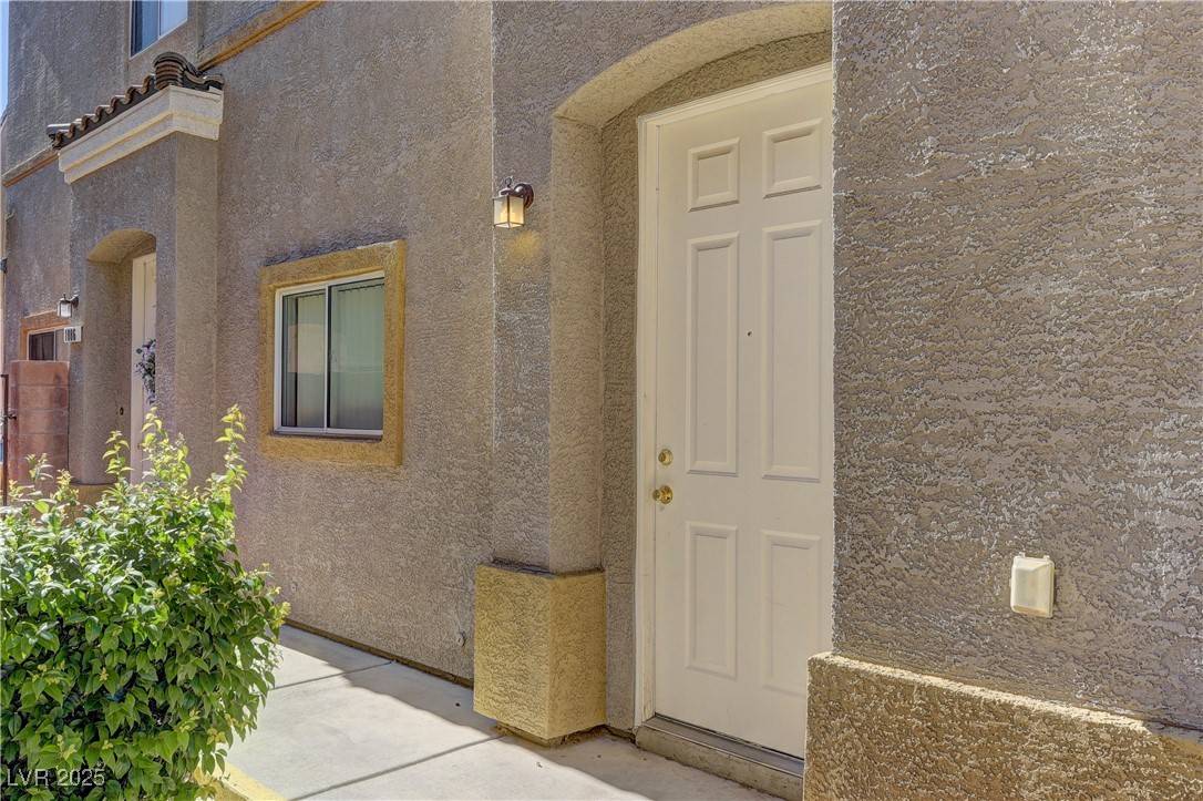 Las Vegas, NV 89142,6170 E Sahara AVE #1087