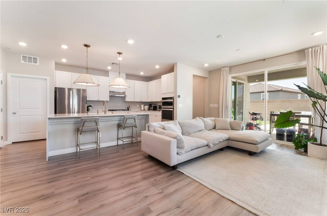 Las Vegas, NV 89149,8351 Vinamala AVE