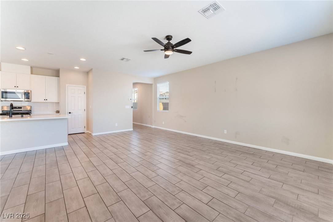 North Las Vegas, NV 89031,4540 Anspach ST