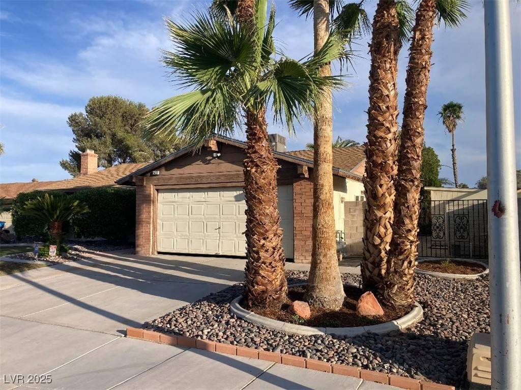 Las Vegas, NV 89108,5821 Santa Catalina AVE