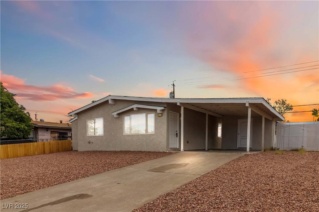 Henderson, NV 89015,49 Constitution AVE