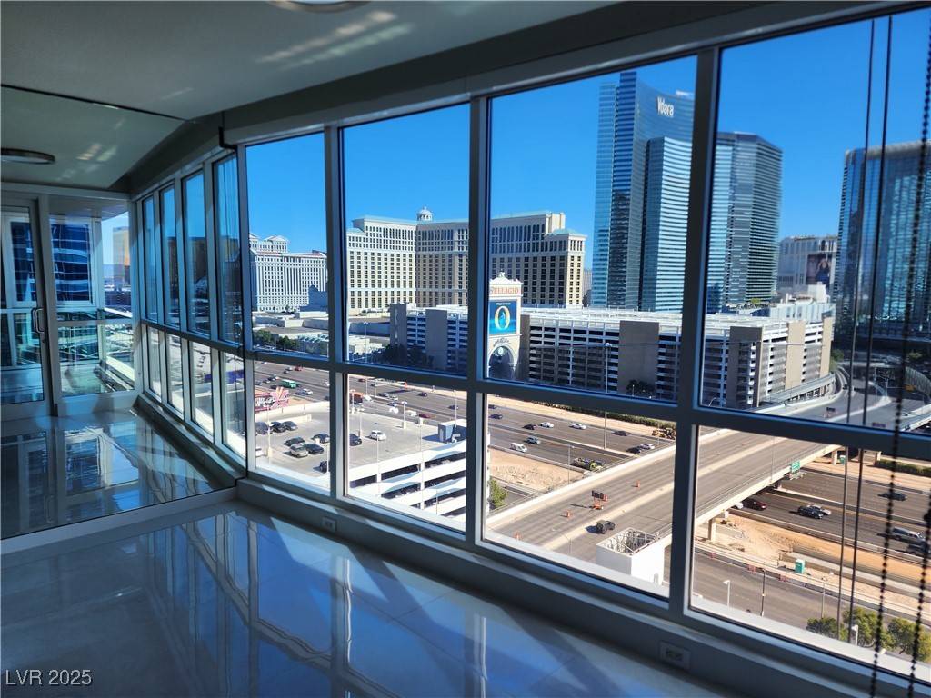 Las Vegas, NV 89103,4525 Dean Martin DR #1507