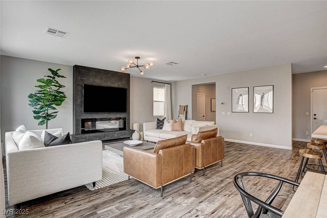 Las Vegas, NV 89178,9870 Fisher Bay CT