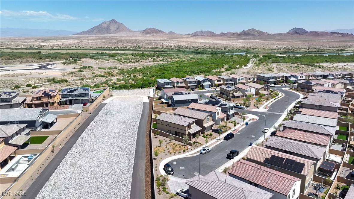 Henderson, NV 89011,440 Blue Lark DR