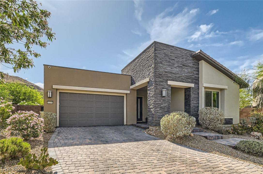 Las Vegas, NV 89135,10398 Kesington DR