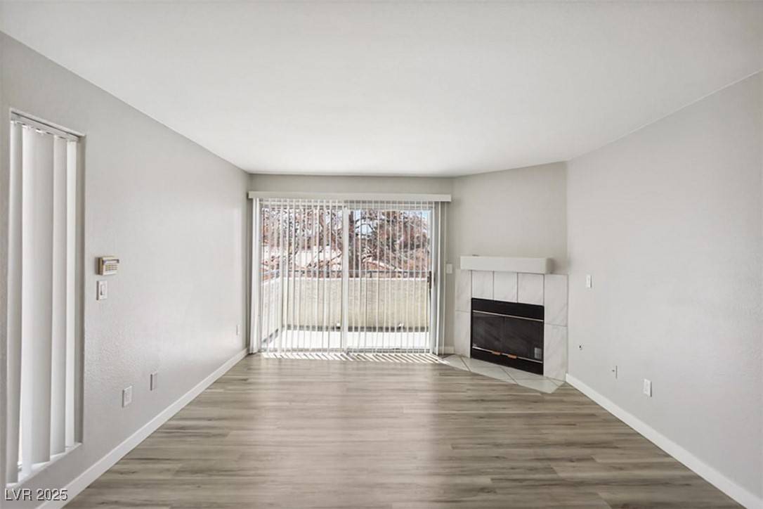 Las Vegas, NV 89120,3090 Tarpon DR #201