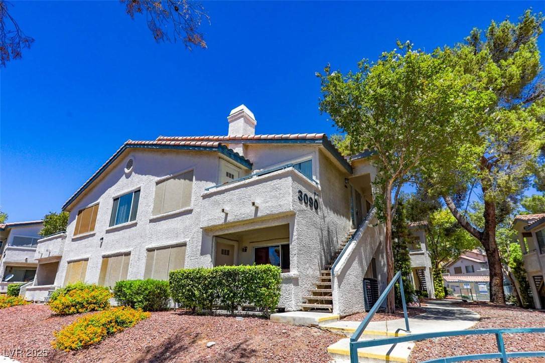 Las Vegas, NV 89120,3090 Tarpon DR #201