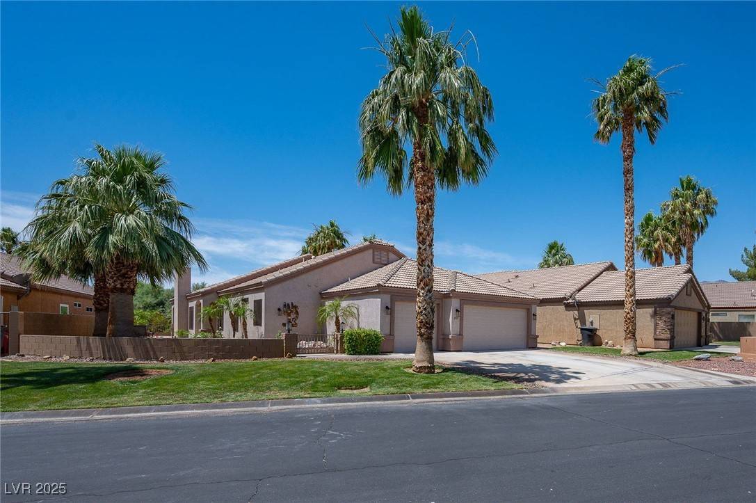 Laughlin, NV 89029,2505 Links DR