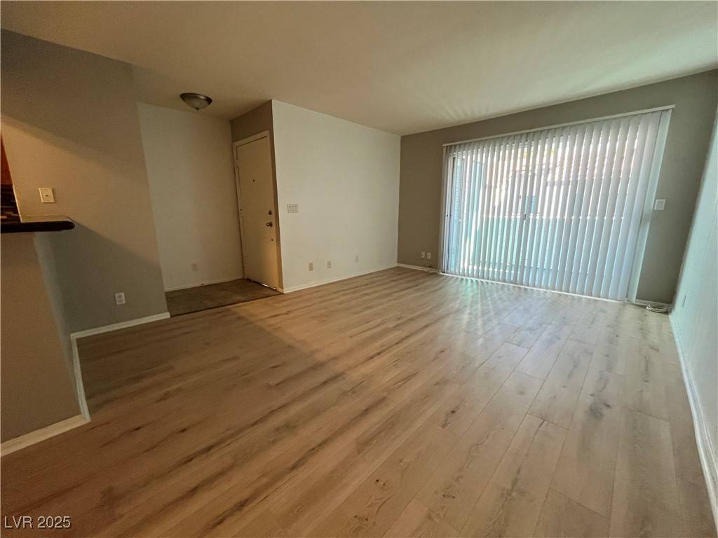 Las Vegas, NV 89119,1455 E Katie AVE #C28