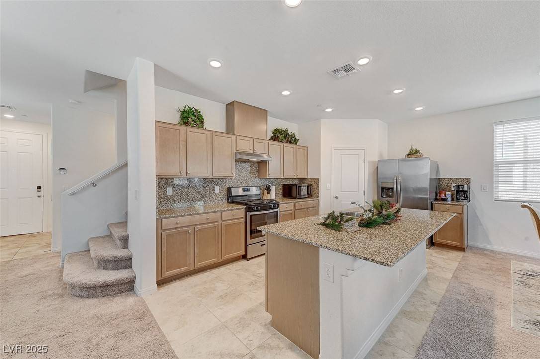 Las Vegas, NV 89117,8786 Sand Verbena AVE