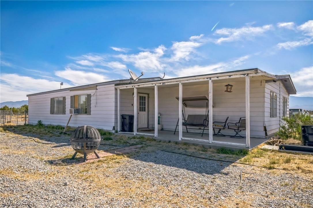 Pahrump, NV 89060,1825 Hays ST
