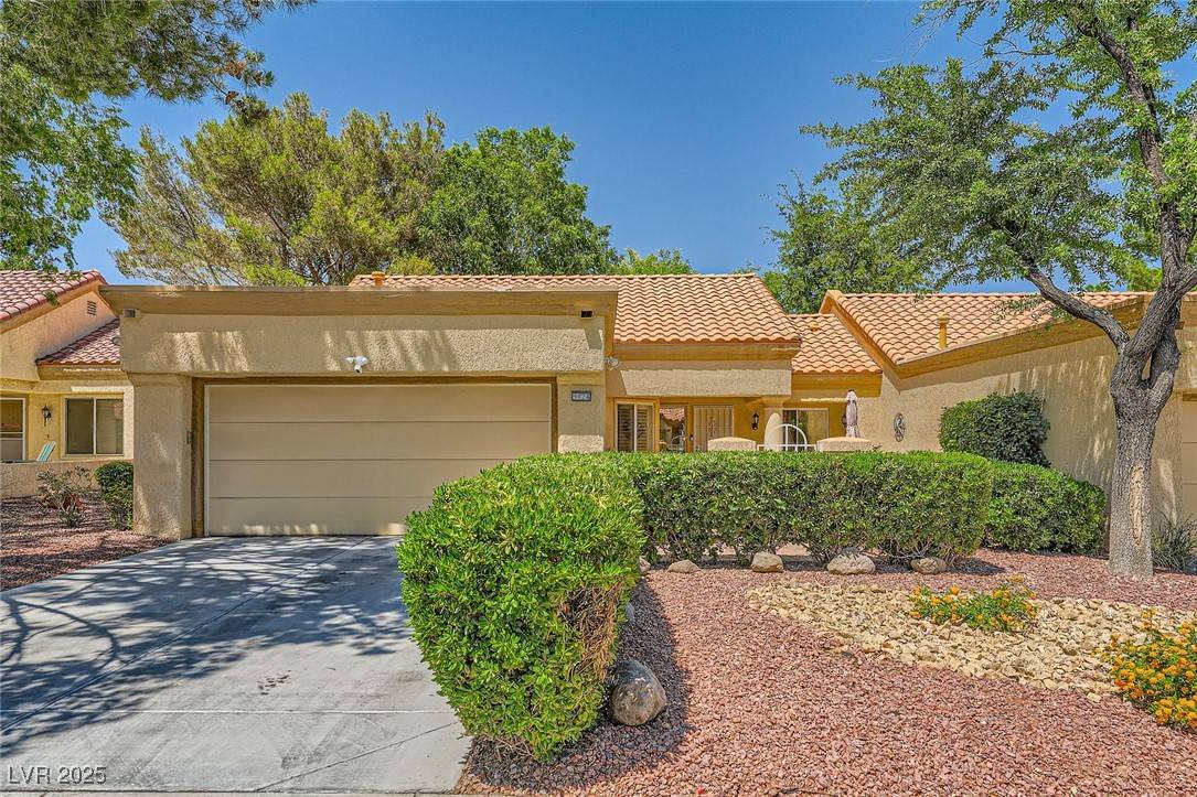 Las Vegas, NV 89134,9024 Starmount DR