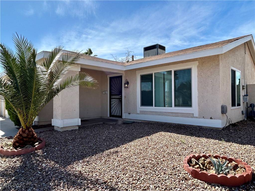 Las Vegas, NV 89147,7319 CLEARWATER CIR