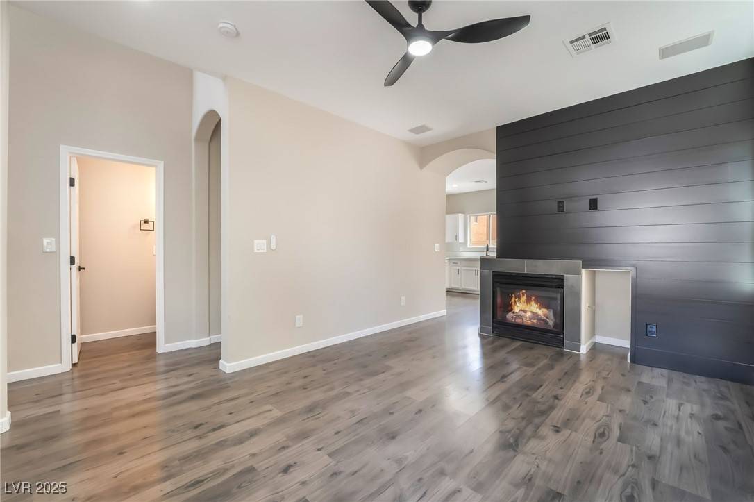 Henderson, NV 89011,6260 Castle Kennedy ST