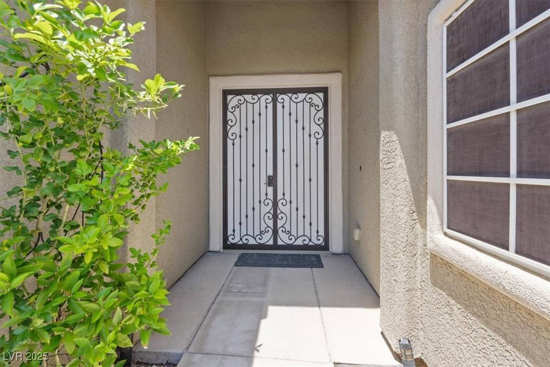 Henderson, NV 89015,1008 New Creek AVE