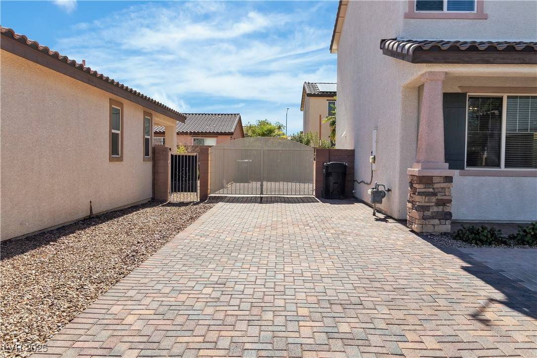 North Las Vegas, NV 89031,5425 Pride Mountain ST