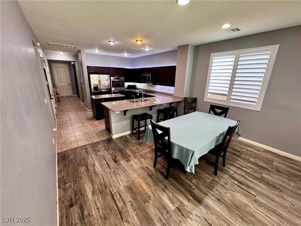 Las Vegas, NV 89166,7035 Thistle Ridge ST