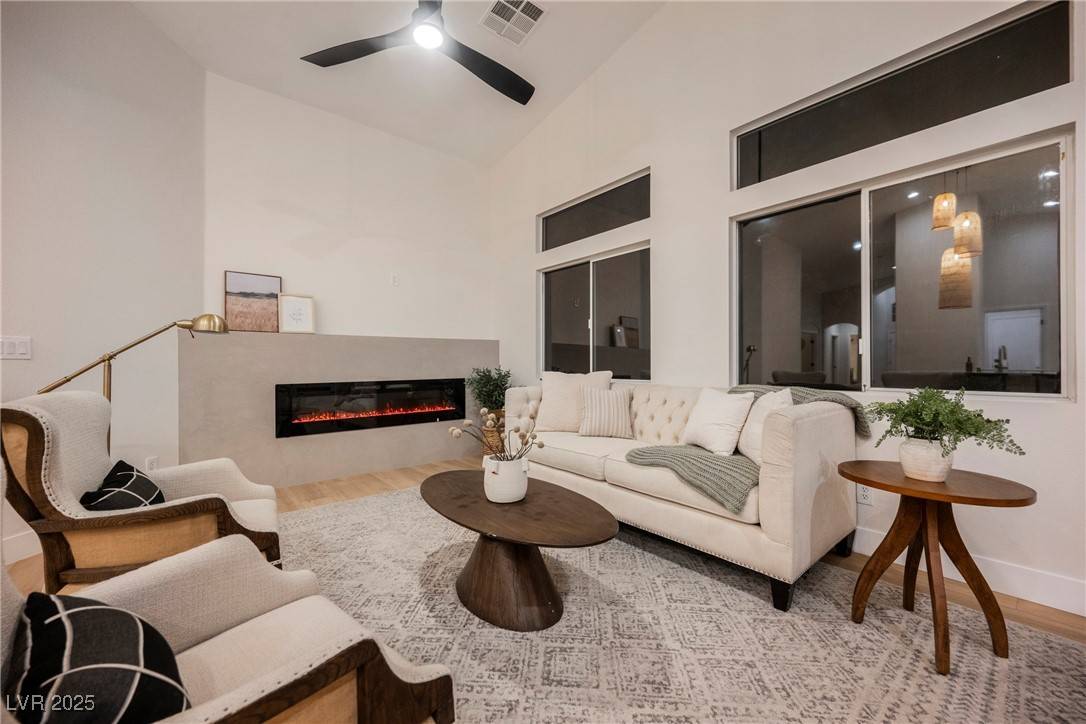 Las Vegas, NV 89141,4065 Genoa DR