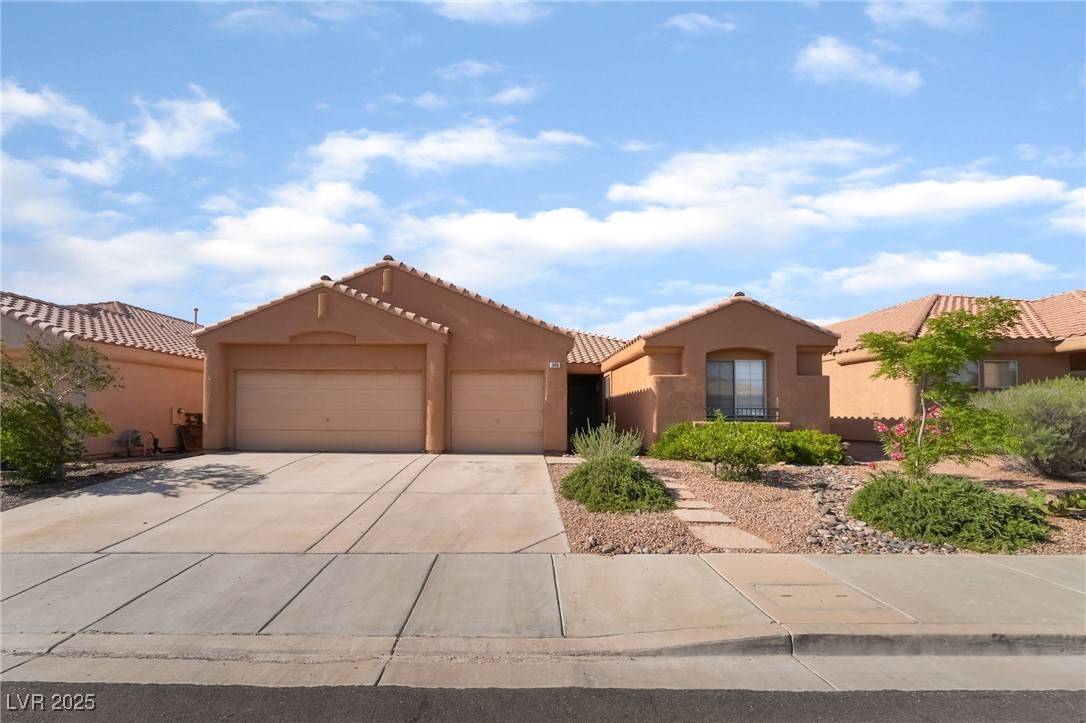 Henderson, NV 89002,940 Rifle DR
