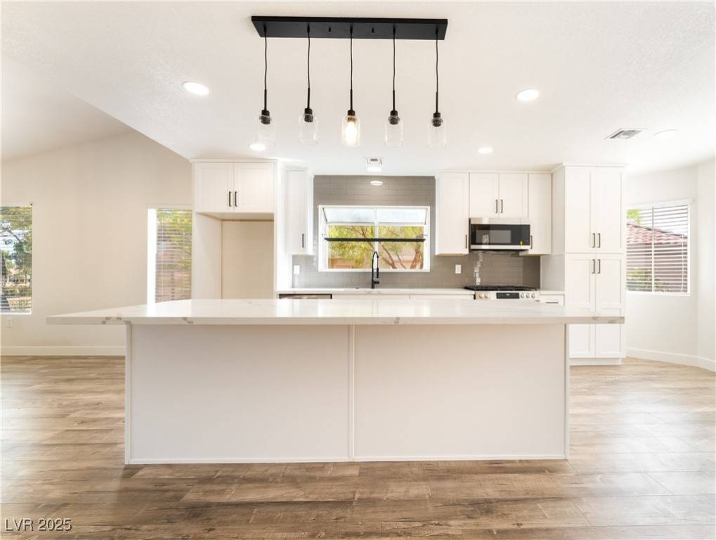 Las Vegas, NV 89134,2505 Showcase DR
