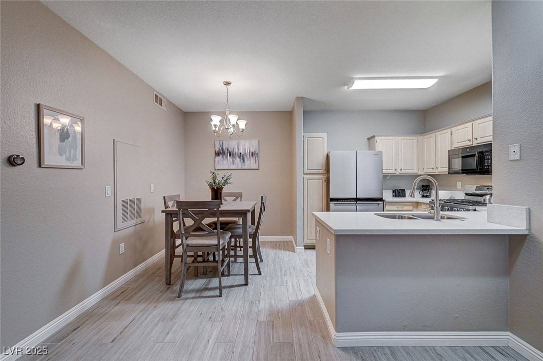 Henderson, NV 89014,Address not disclosed