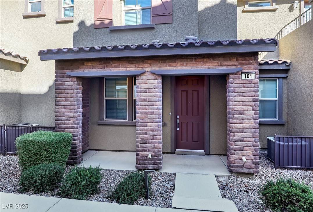 Las Vegas, NV 89138,104 Alamere Falls DR #n/A
