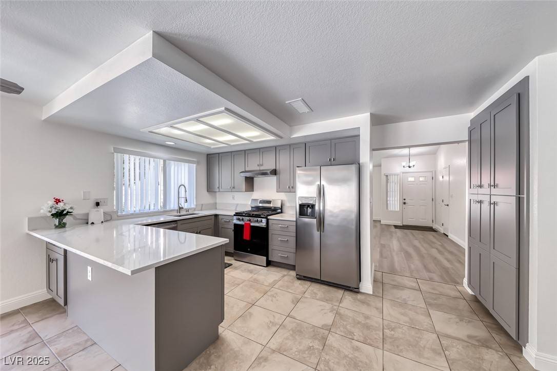 North Las Vegas, NV 89031,5639 Guiding Star CIR